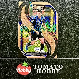 PANINI SELECT FIFA 2024-25 ALESSANDRO BASTONI/75 MEZZANINE TABLERO BRONCE - Imagen 1 de 2