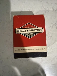 Original Briggs & Stratton Endschalldämpfer Auspuff 298830 New Old Stock - Bild 1 von 6