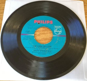 Dusty Springfield “The Look Of Love / Give Me Time (L'Amore Se Ne Va)” 7" 45 rpm - Picture 1 of 4