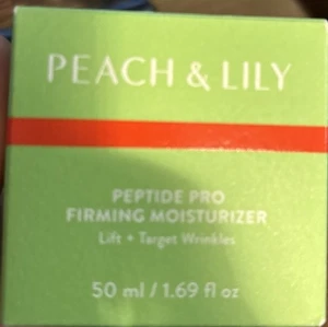 Peach & Lily Peptide Pro straffende Feuchtigkeitscreme zielt auf Falten ab 50 ml/1,69 flüssige Unzen - Bild 1 von 5