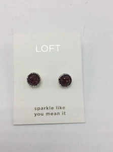 $24.50 Loft gold tone stone stud earrings At21 - Picture 1 of 4