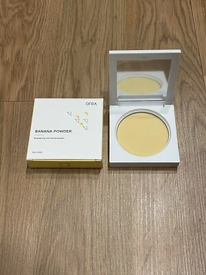 Ofra Banana Powder Brightening and Setting Powder - Image 1 of 4