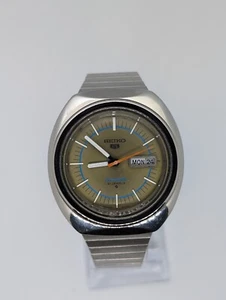 Vintage Seiko 5 Sport Day / Date Men Automatic 21 Jewels 6119-8450 - Picture 1 of 12