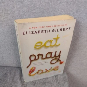 Eat Pray Love : One Woman's Search for Everything Across Italy, India and Indone - Picture 1 of 12