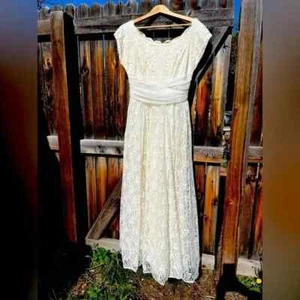 Sears Wedding Dress, Vintage 1950s - Picture 1 of 9