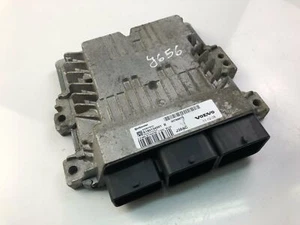 Y656 VOLVO V50 2010 Engine Control Unit ECU 30788975 S180134001B - Picture 1 of 4