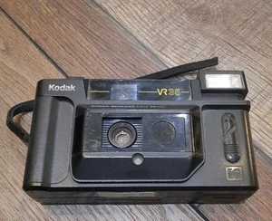 Vintage Kodak VR35 35MM Camera K80 - Point and Shoot Auto Focus - Picture 1 of 4