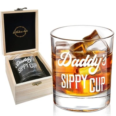 LIGHTEN LIFE Daddys Sippy Cup vaso de whisky 12 oz, regalo único para papá en valor con... Foto 1 de 4