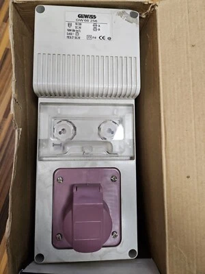 Geviss GW 66 256 Professional Transformer 24V 16A Outlet & Fuse - image 1 of 2