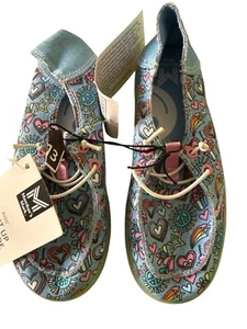 Member's Mark Kids Light Up Slip On Casual Shoes Peace Hearts Girls Sz 13 NEW - Picture 1 of 5