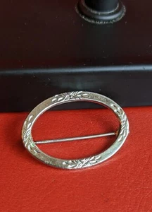 Vintage Sterling Silver Open Oval Flower Etched Brooch Pin 1½" - Picture 1 of 6