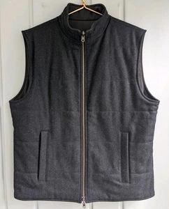 J Hilburn Gray Reversible Wool Zip Vest Winter Mens Large Jacket Black Quilted - Picture 1 of 9