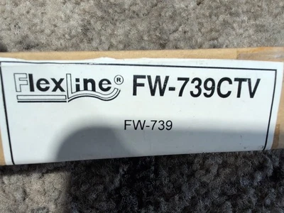 Moldura superior parabrisas Flexline FW-739ctv/WFT F731C para Toyota T100 1993-1998 Foto 1 de 4