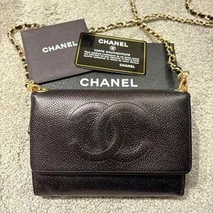 Bolso de Hombro Chanel Piel de Caviar Triple Cadena Cartera Negro Con Caja Auténtico Usado - Imagen 1 de 15