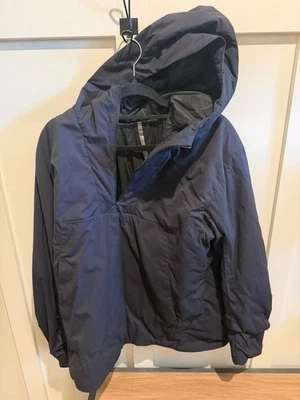 Sudadera con capucha aislante Arc'teryx Veilance Mionn para hombre talla L en negro Foto 1 de 4