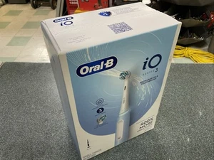 Oral-B iO Series 3 Limited, Rechargeable Electric Powered Toothbrush #N3101 (TC) - Picture 1 of 1