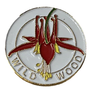 Wildholz Blume Vintage Anstecknadel Hutnadel Sammlerstück Orchidee auf weißem Hintergrund 1" - Bild 1 von 2