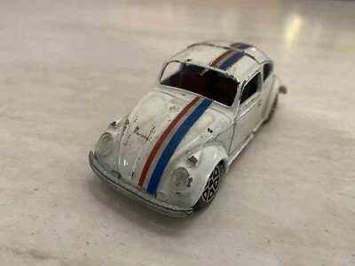 Politoys W 2 Herbie Il Maggiolino Tutto Matto Wait Disney 1:43 da collezione - Immagine 1 di 4