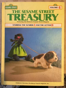The Sesame Street Treasury Volume 4, Starring the Number 4 and the Letter D - Imagen 1 de 5