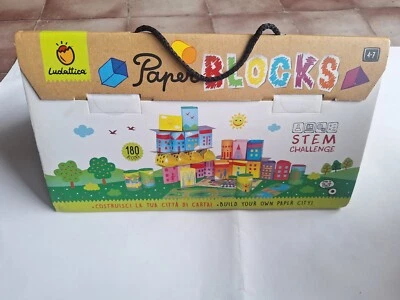 Paper Block. Costruisci la tua città di carta gioco per l'infanzia +4 tavola - Immagine 1 di 4