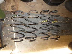 Standard suspension coil springs - VW Scirocco 2014 TDi 184 - Picture 1 of 5