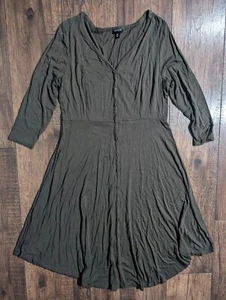 Vestido jersey patinador verde tórrido para mujer con botones cuello en V elástico talla 00 (M/L) - Imagen 1 de 14
