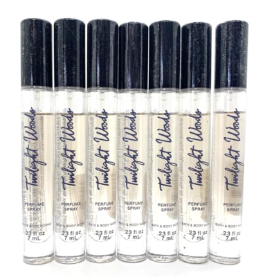 7 nuevos aerosoles de perfume Bath & Body Works TWILIGHT WOODS mini *SELLADOS* - BAJO RELLENO Foto 1 de 4