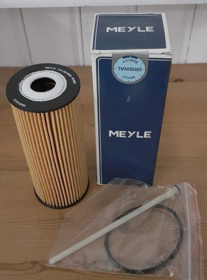 Oil Filter 3143220003 Fits BMW 1 3 5 7 Series X1 X3 X5 X6 - Image 1 of 1