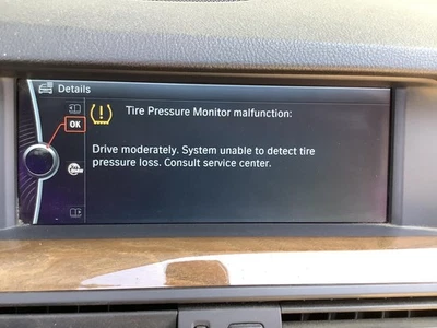 Used Infotainment Display fits: 2011 Bmw 535I display screen front dash 10`` scr - Image 1 of 4