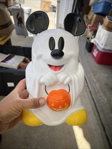 MICKEY MOUSE  GHOST TRICK OR TREAT POPCORN HALLOWEEN BUCKET 2010 DISNEY PARKS - Picture 1 of 15