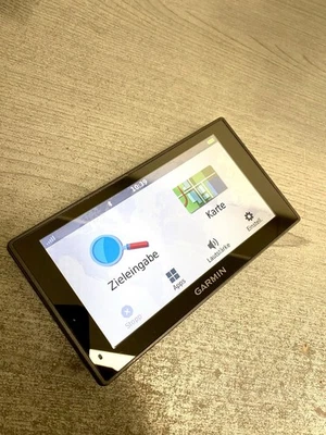 Garmin Drivesmart 60 LMT-D 6 Zoll Lebenslange Karten Europa navi (nur Anzeige) - Bild 1 von 4
