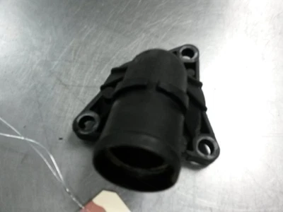 Carcasa termostato de Ford Explorer 2004 4,0 2L2E8592AA Foto 1 de 3