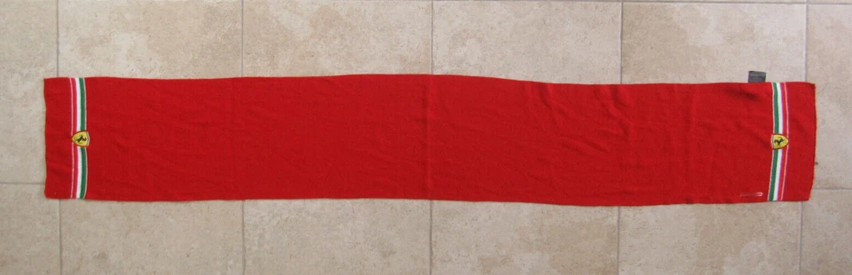 Echarpe supporter Ferrari officielle Acrylique rouge vintage Scarf Homme - Photo 1/4