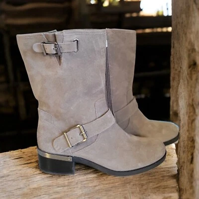 Vince Camuto Whyla Harness Style Tan Suede Side Zip Womens 8M - Imagem 1 de 4