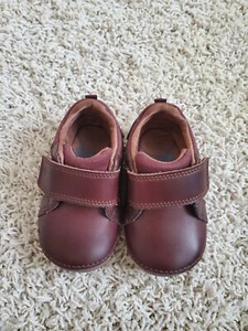 Stride Rite Dress Brown Shoes size 5 - Picture 1 of 3
