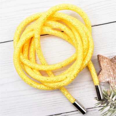 Sudadera con capucha de lentejuelas de gasa de diamantes de imitación cuerda brillante cadena cordón Foto 1 de 4