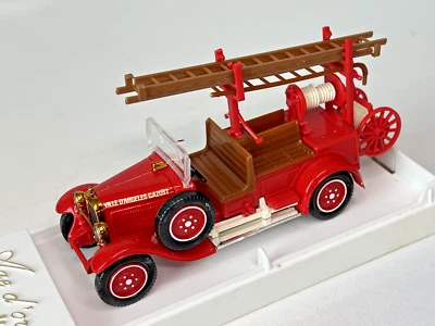 Solido 1:43 Scale #4408 1930 Citroen C4F Fire Truck - Image 1 of 4