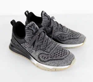 Men's Louis Vuitton Gray Knit Sneakers Size UK8.5 EU42.5 27.5cm - Picture 1 of 15