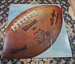 MUSIC FROM NATIONAL FOOTBALL LEAGUE FILMS VOL. III LP (c) 1977 NFL-3 EXC/NM COND - Foto 1 di 20