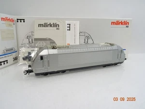 Märklin H0 3461 Schweiz E-Lok Serie 460 silber der SBB in OVP JL2736 - Bild 1 von 3