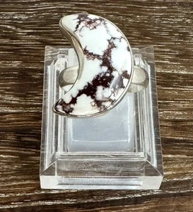 Native Southwest Style Sterling Silver Wild Horse Crescent Moon Ring Sz 6 - Imagen 1 de 9