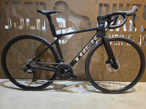 TREK MADONE SL 5/6 GEN 8 / CUSTOMBUILD / MATTE DARK WEB / S - Picture 1 of 21