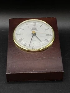 Union Carbide Mid Century inspirierte geometrische Tischuhr Holz - Bild 1 von 10