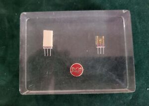 Vintage 1953 RCA Early Germanium Television Transistors in Lucite Paperweight