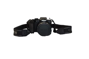 Nikon COOLPIX B600 16MP Digital Compact Camera - Picture 1 of 7