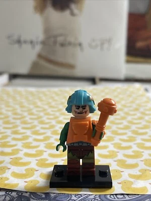 MAN-AT-ARMS MASTERS OF THE UNIVERSE LEGO MINIFIG FIGURE he-man idris elba - Image 1 of 4