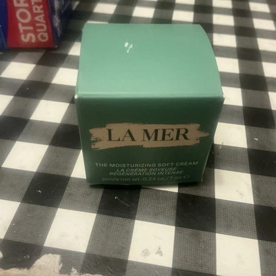 LA MER The Crema Hidratante Suave Antienvejecimiento Viaje Tamaño 24 oz/7 ml Foto 1 de 2