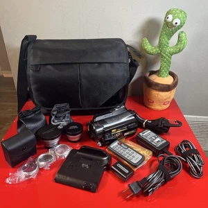 Sony Handycam HDR-SR12 w/ Accessories -Excellent working condition - Picture 1 of 24