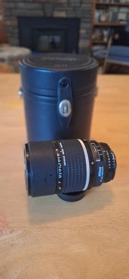 Nikon AF DC Nikkor 105mm F/2 D Defocus Image Control Lens - Image 1 of 4