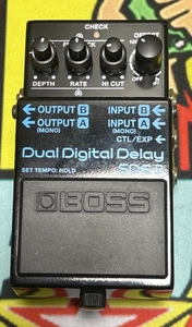 Pedal de efectos para guitarra BOSS SDE-3 Dual Digital Delay - Imagen 1 de 7